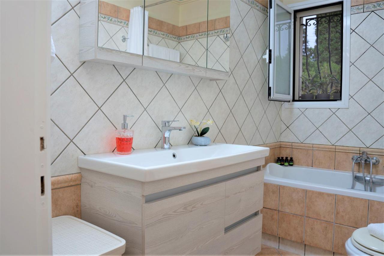 La Bella Vita - Luxury Holiday House Close To Corfu Town Potamos  Exterior photo